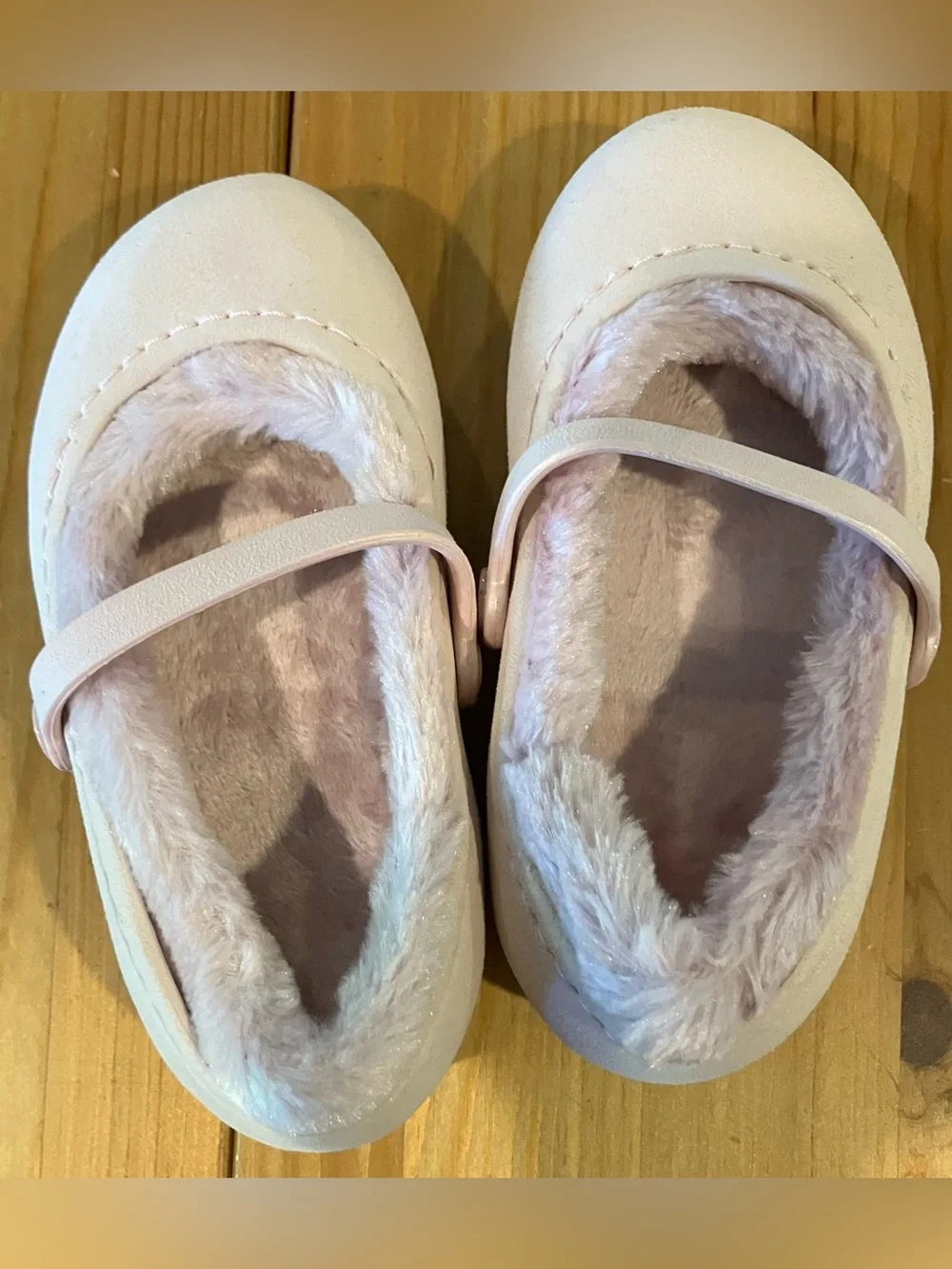 NEW CROCS Nanook Kids Pink Faux-Fur Ballet Prima Slip On Sz C8/9